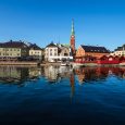 Blick auf die Stadt Arendal in Norwegen.