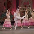 Ashley Bouder and the New York City Ballet perform George Balanchine's THE NUTCRACKER  ©The George Balanchine Trust
12.15.09 Credit photo: ©Paul Kolnik
paul@paulkolnik.com
nyc  212-362-7778